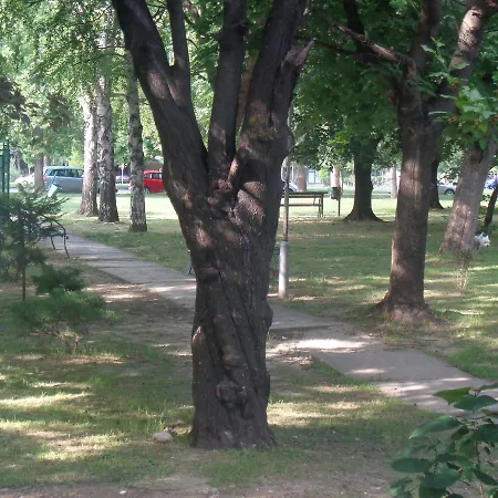 Quiet Lux * Skopje